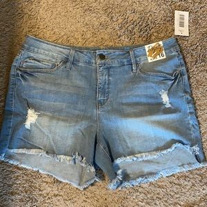 Royalty for Me shorts